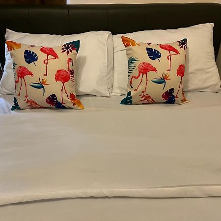 Ramiro Haven Staycation Manila Exterior photo