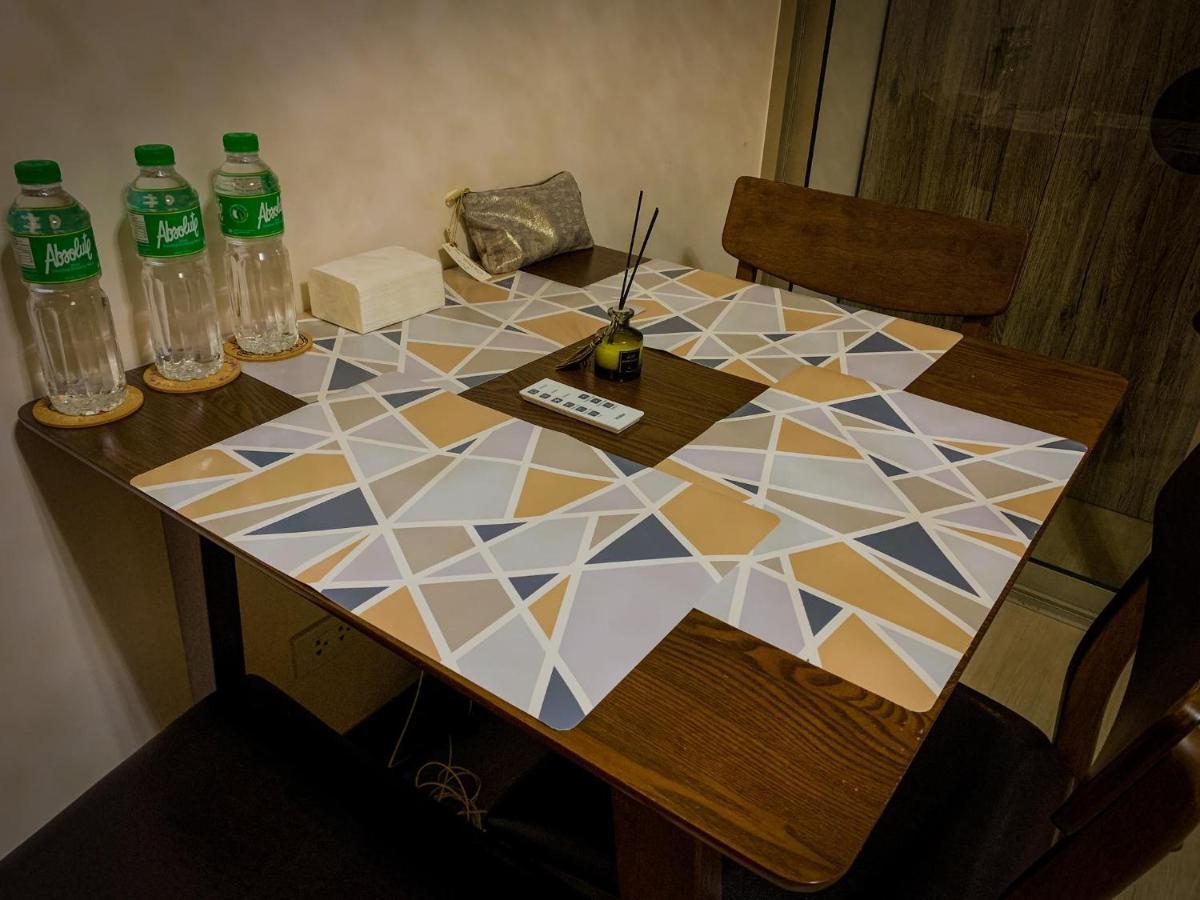Ramiro Haven Staycation Manila Exterior photo